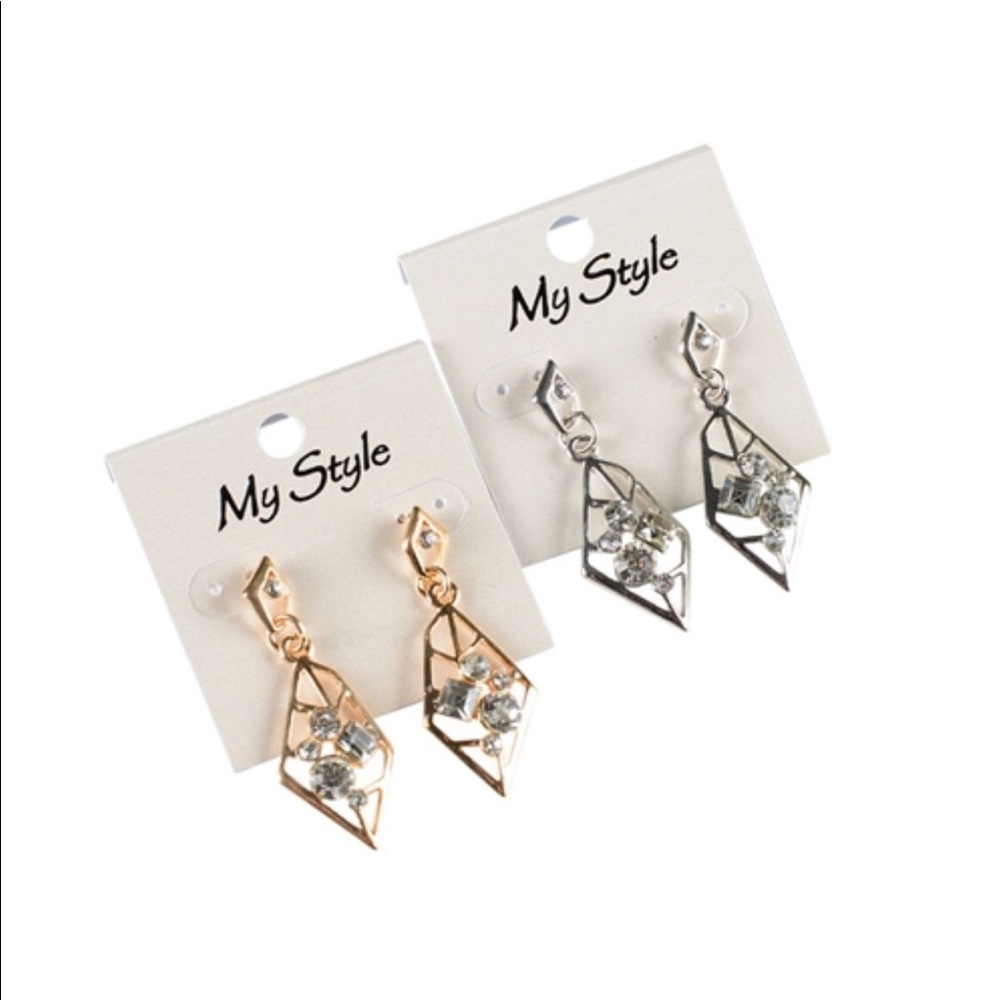 ⭐️ Free!! Crystal Geo Shape Drop Earrings - Picture 2 of 5